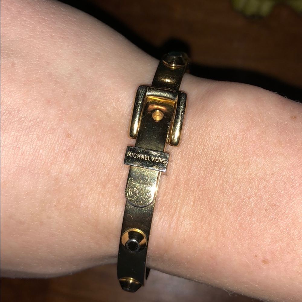 Michael kors bangle